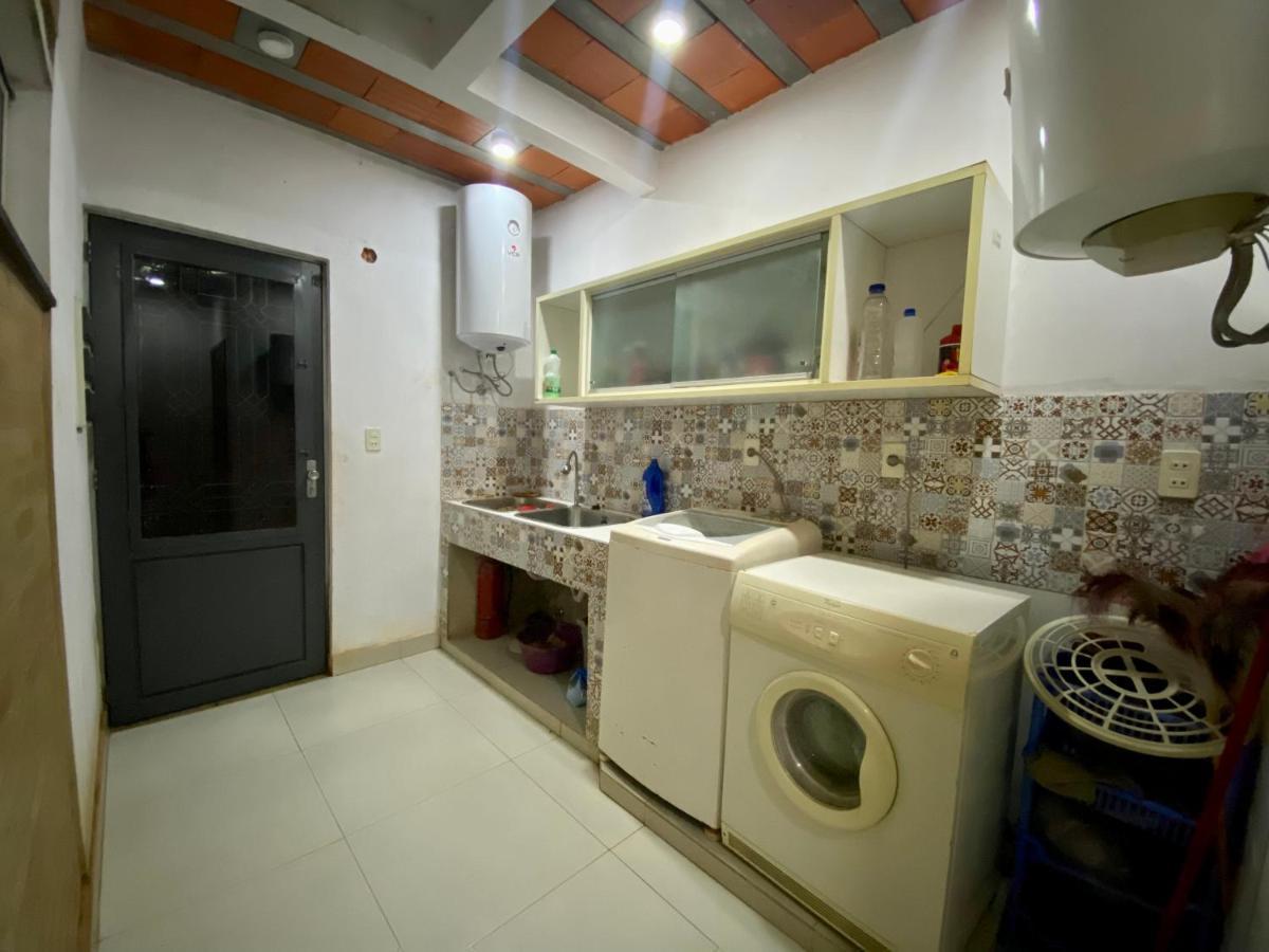 Agradable casa independiente con jardín y estacionamiento Ciudad del Este Exterior foto